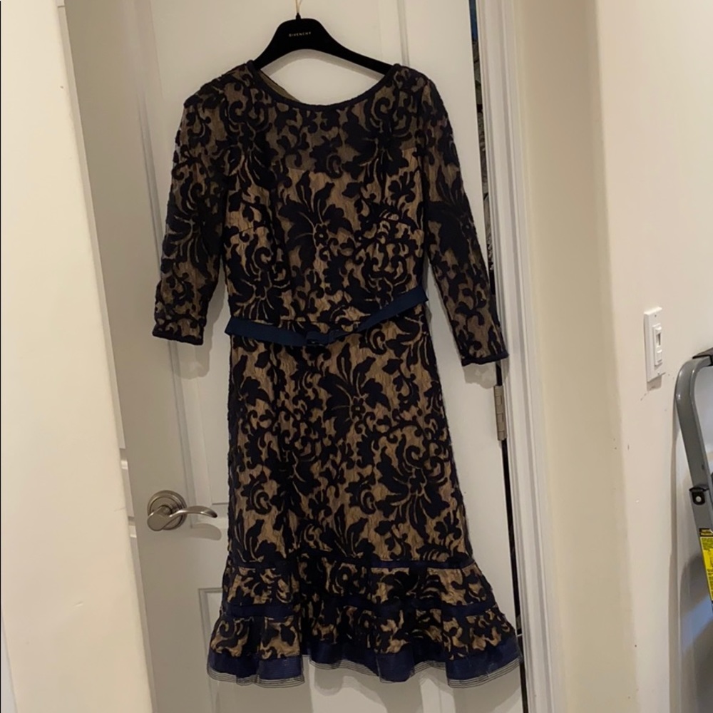 Lace Tadashi Shoji Dress